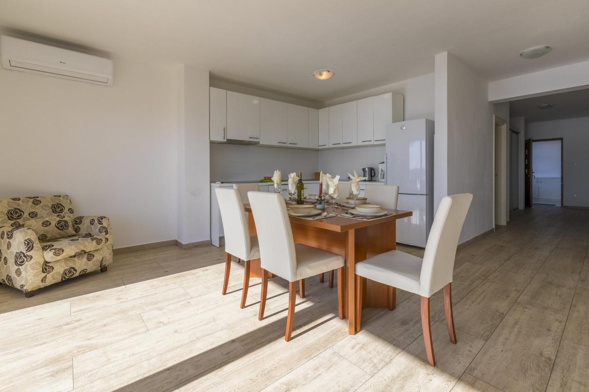 Melanie Apartment Crikvenica Bagian luar foto