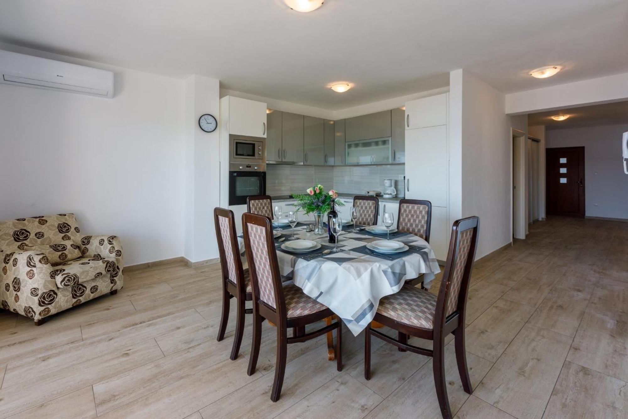 Melanie Apartment Crikvenica Bagian luar foto