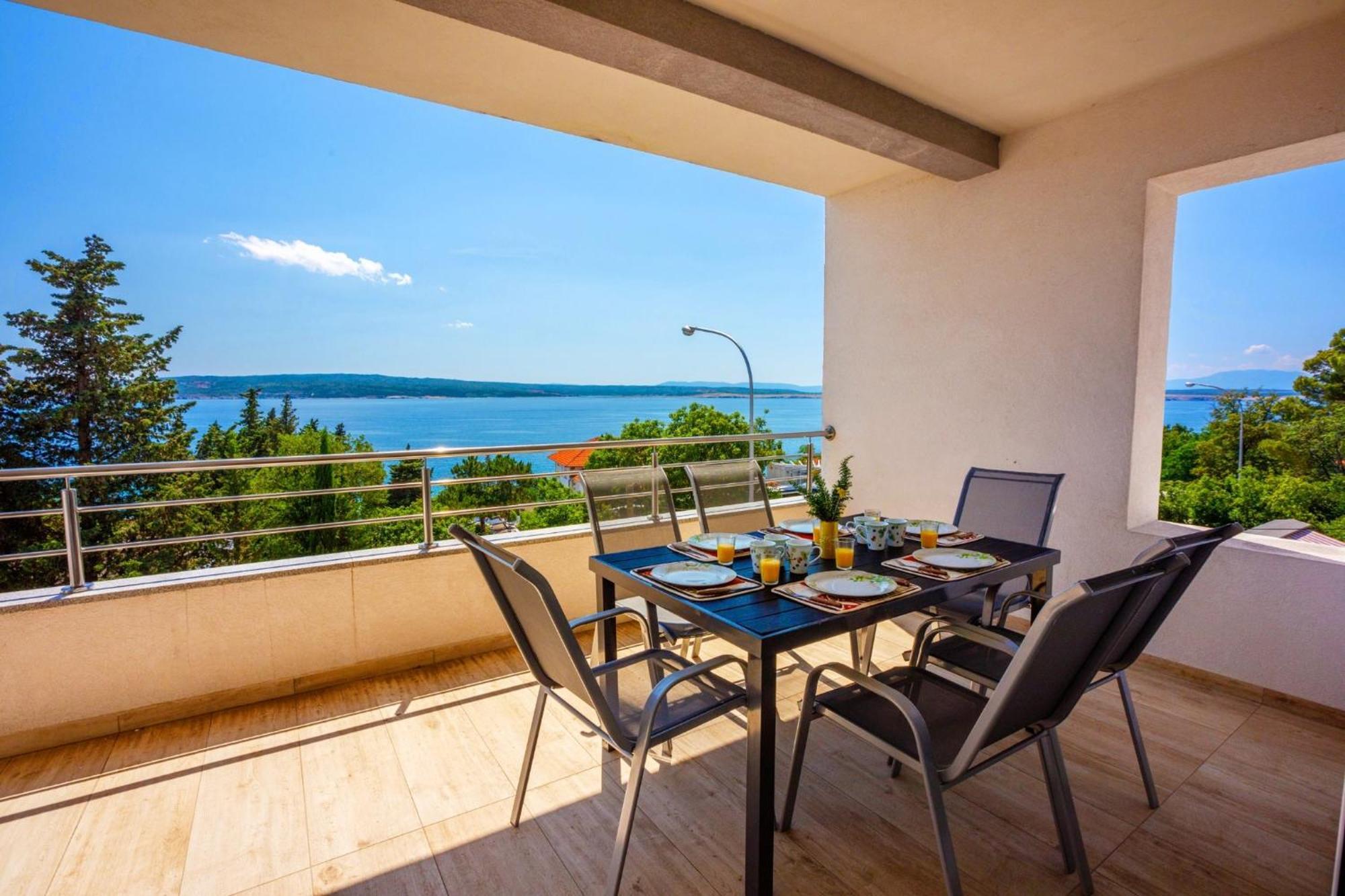 Melanie Apartment Crikvenica Bagian luar foto