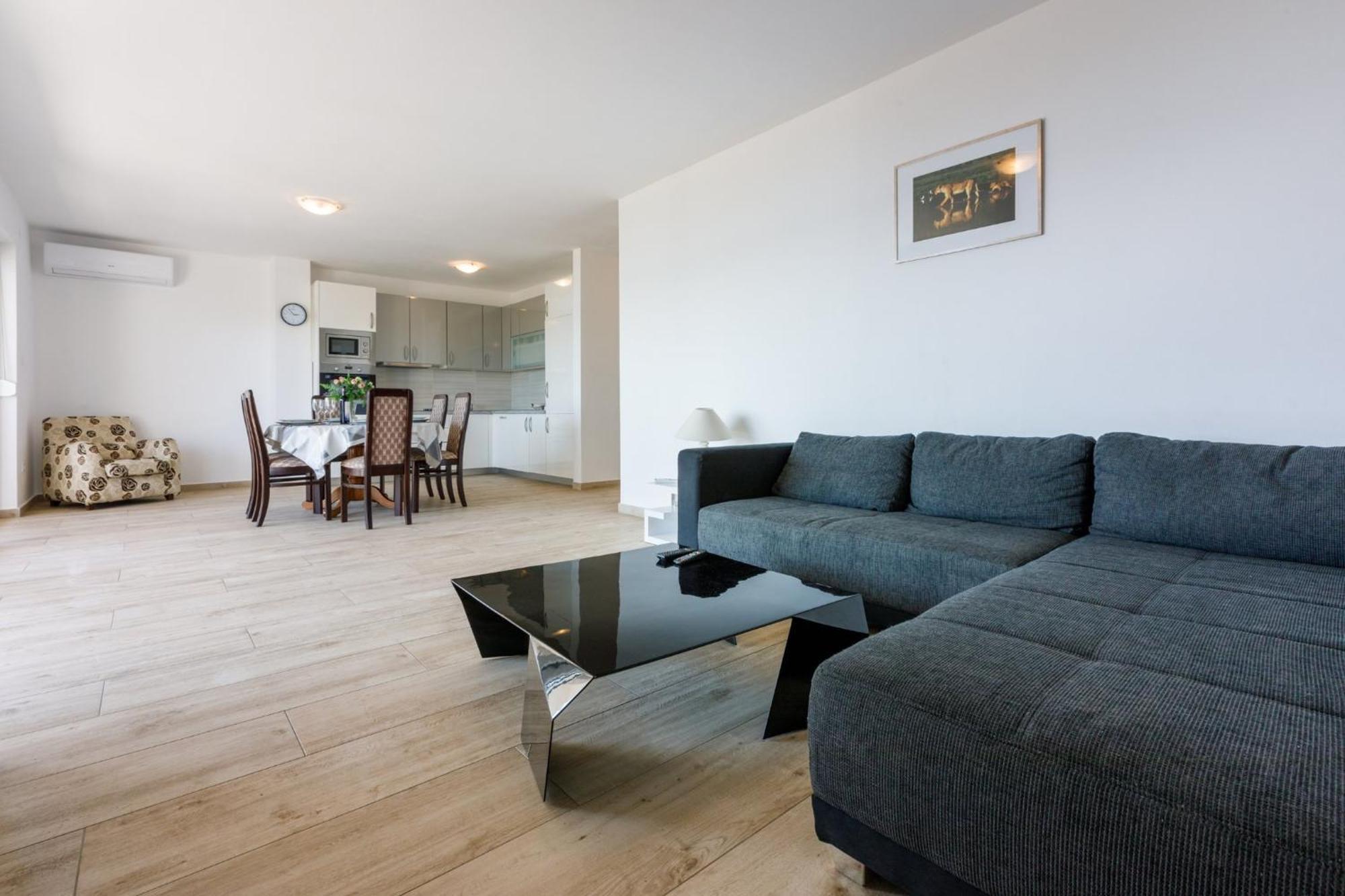 Melanie Apartment Crikvenica Bagian luar foto