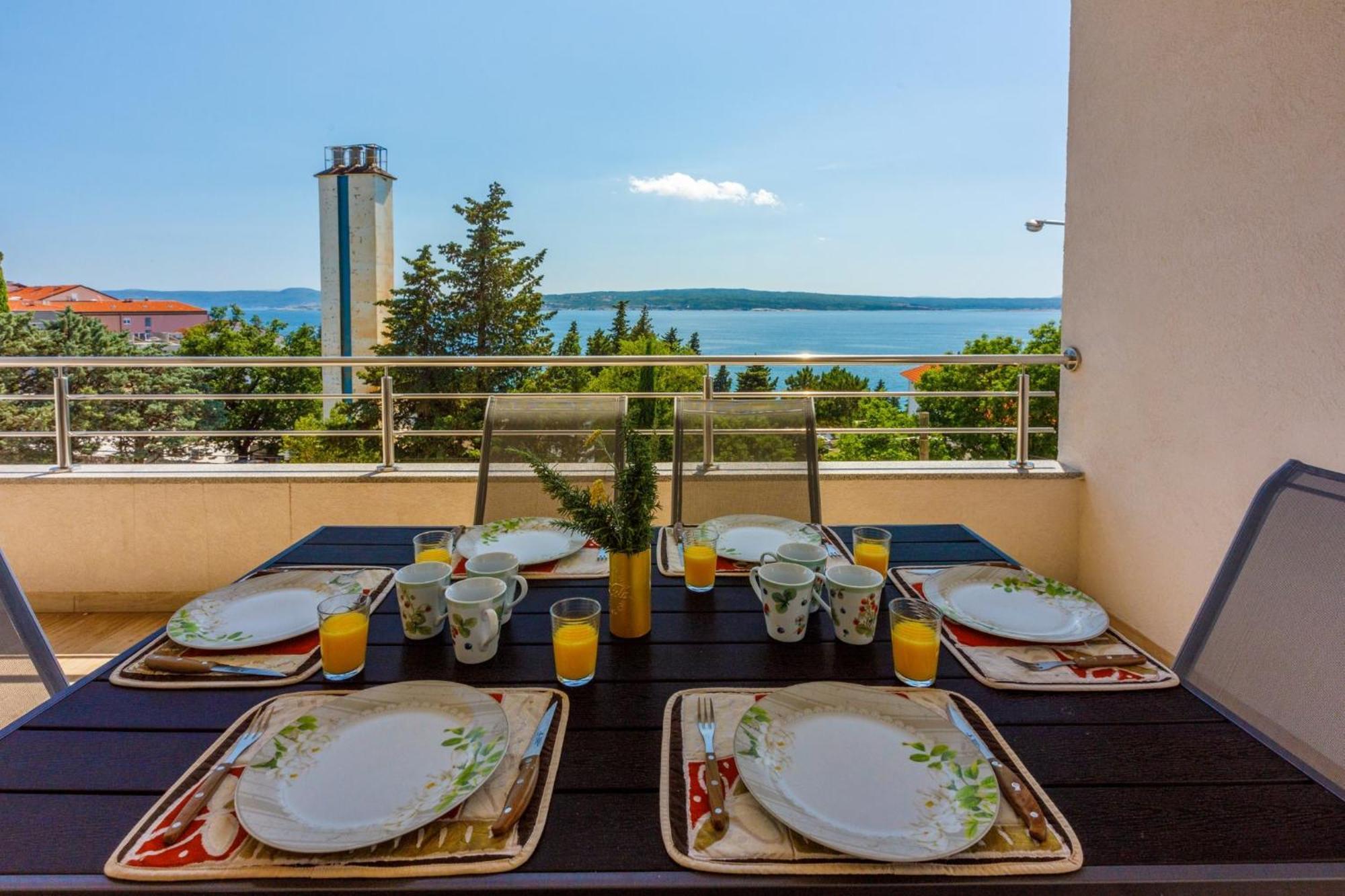 Melanie Apartment Crikvenica Bagian luar foto