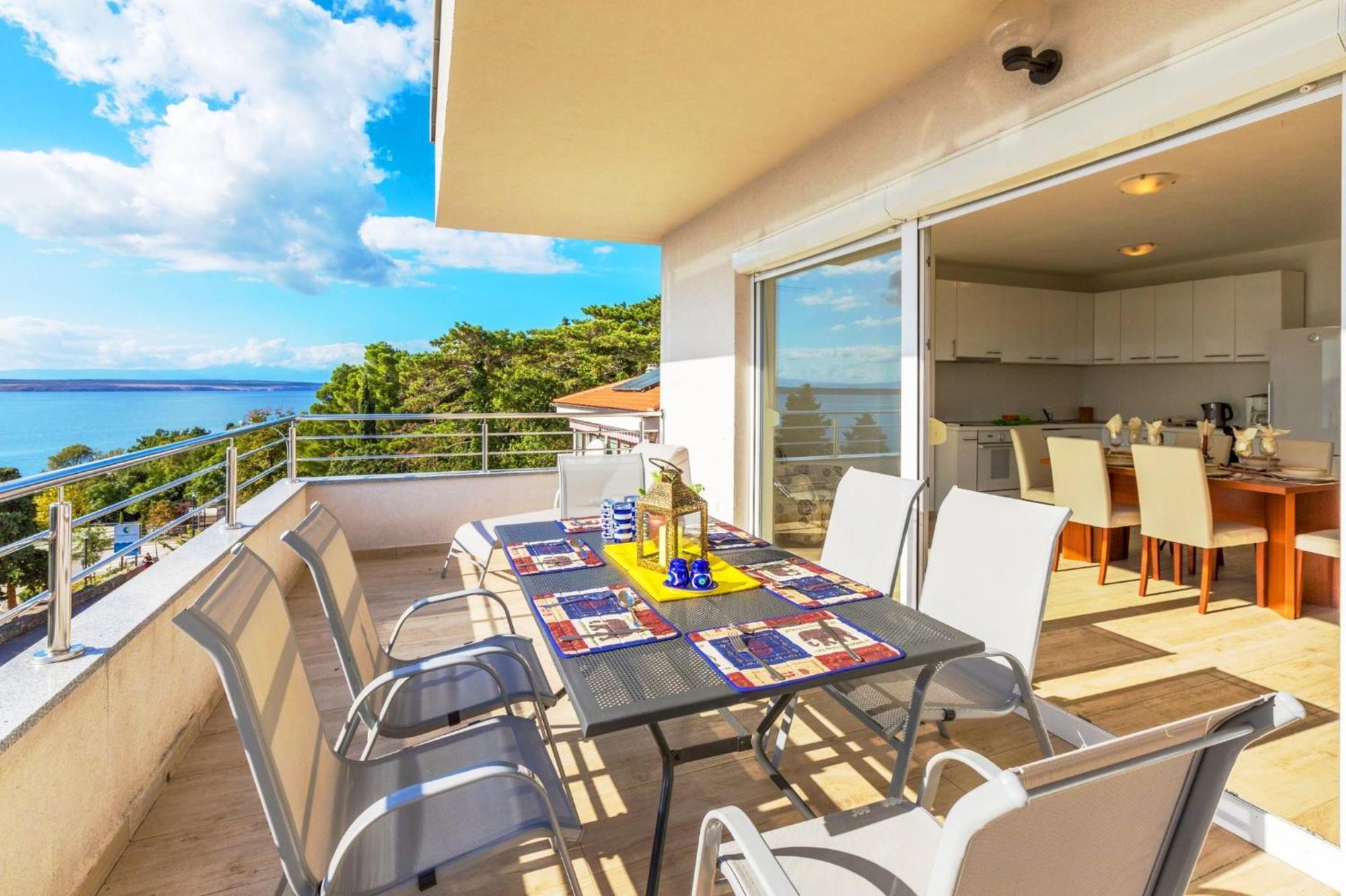 Melanie Apartment Crikvenica Bagian luar foto