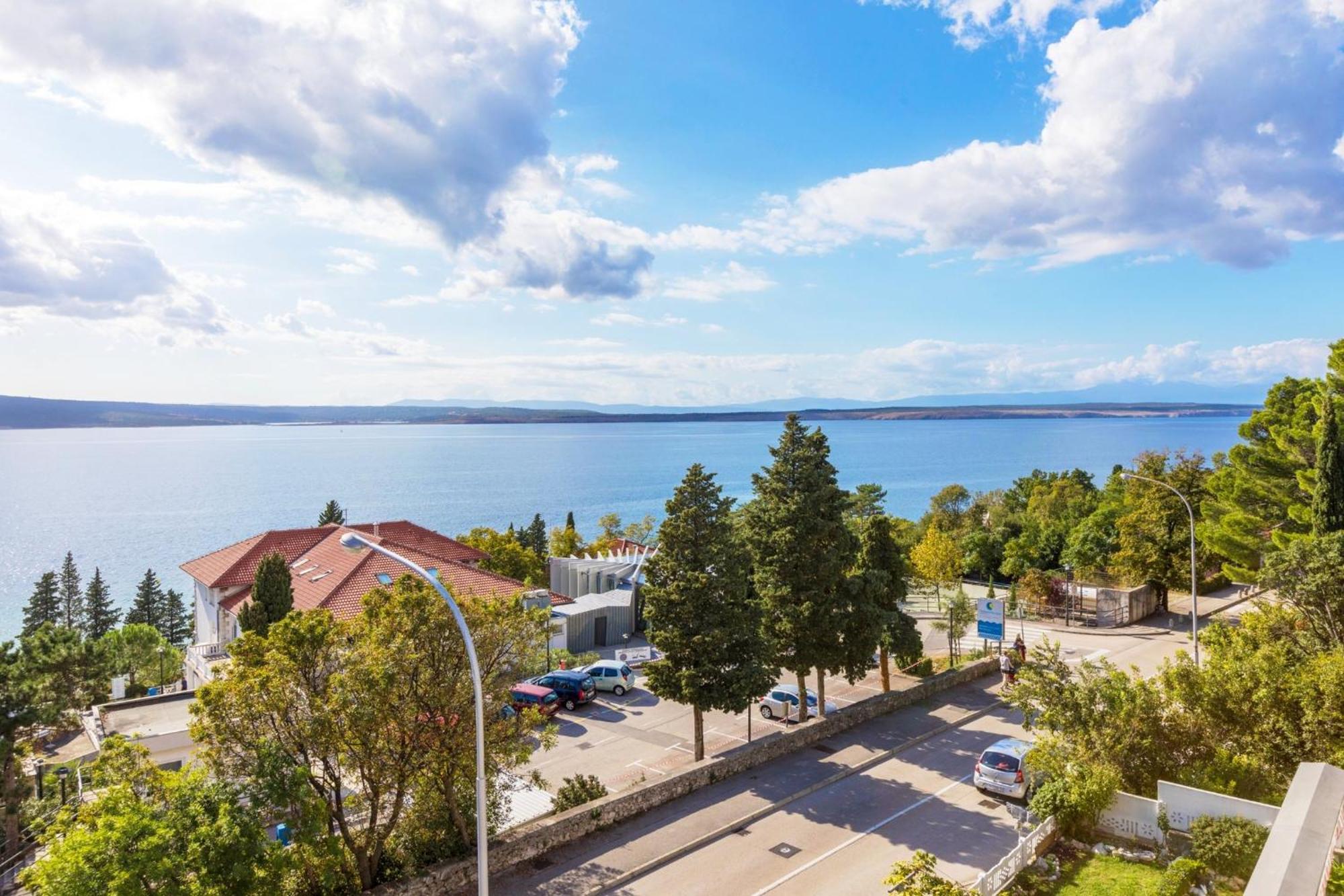 Melanie Apartment Crikvenica Bagian luar foto